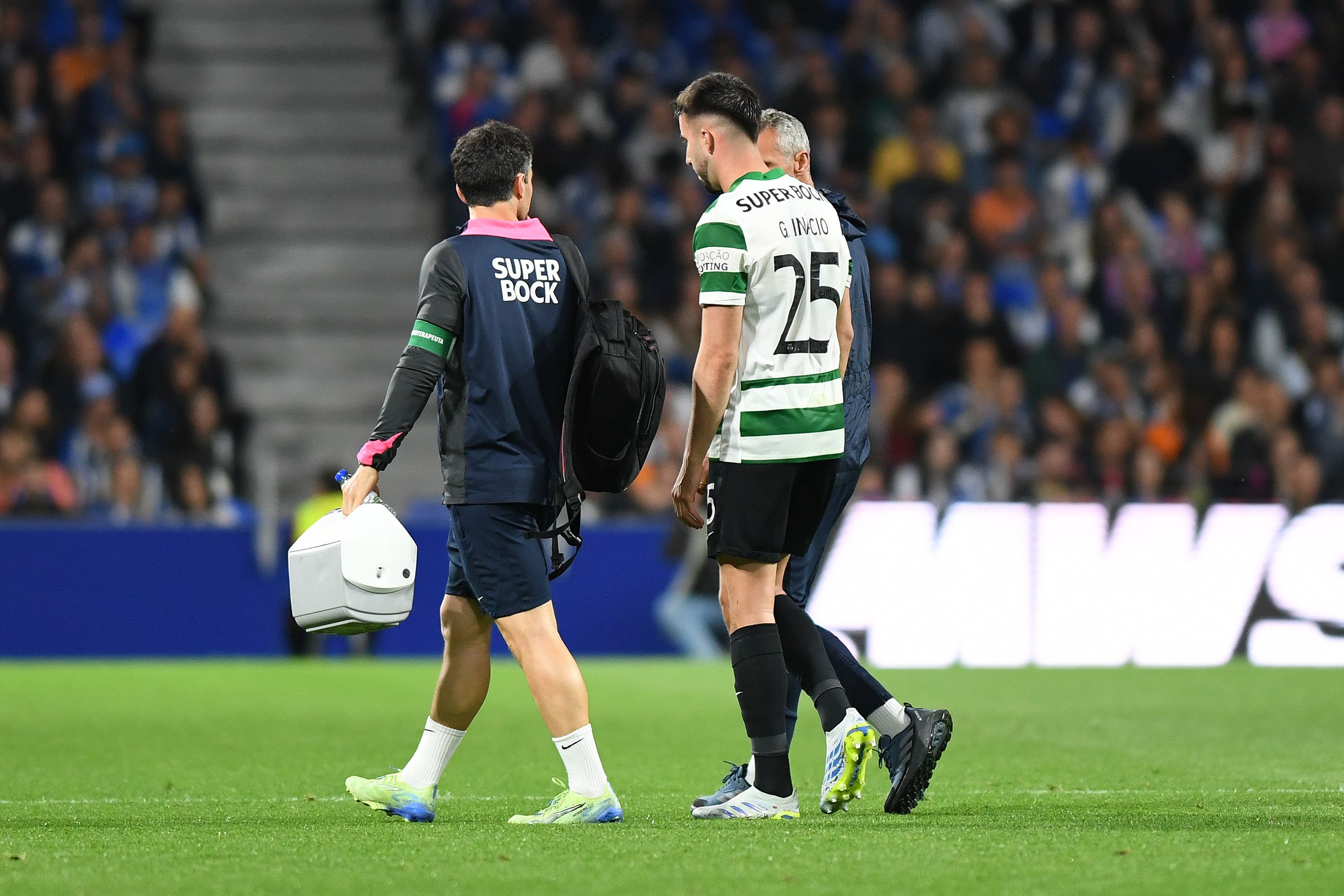 Gonçalo Inácio saiu lesionado do encontro frente ao FC Porto. Foto: Rogério Ferreira/Kapta+ (FC Porto-Sporting)