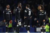 Jogadores do Chelsea depois da derrota com o Brighton