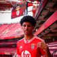 Benfica renova com jovem promessa da formação
