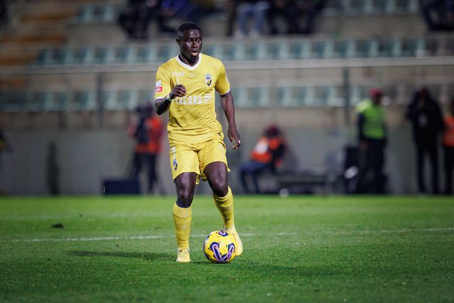 Farense: Luís Boa Morte chama Elves Baldé