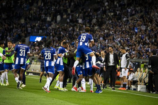 Será este o novo equipamento do FC Porto? Veja as imagens