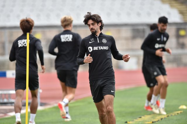 As imagens do treino do Sporting no Jamor