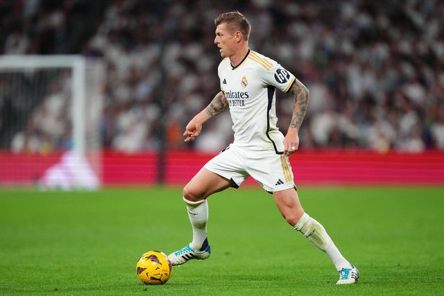 Kroos e o fim da carreira: «Com tantos exemplos de quem não o sabe fazer…»