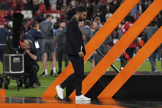 Ruben Amorim desapontado depois da derrota na final da UEFA Europa League