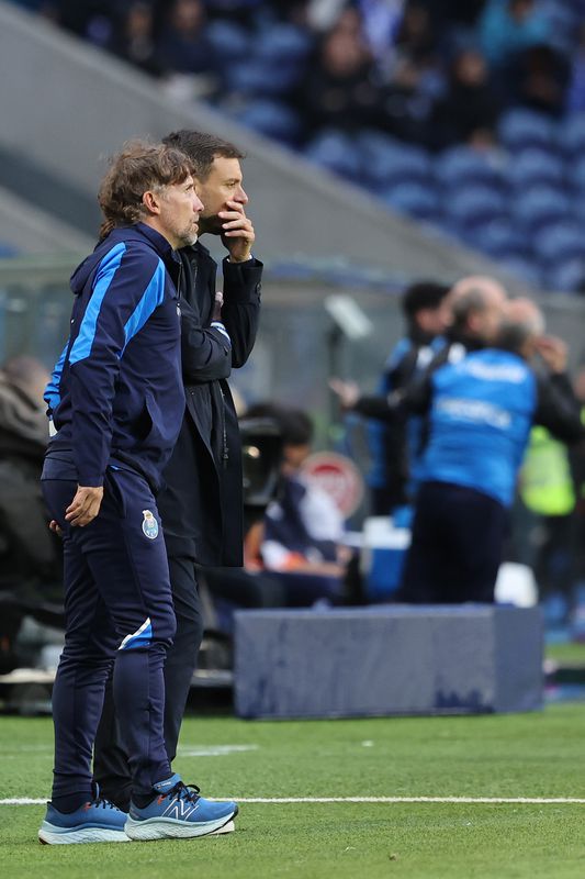 Mercado FC Porto: Anselmi pode ficar sem adjunto