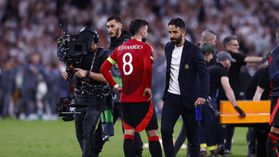 Bruno Fernandes na equipa da época da UEFA Europa League