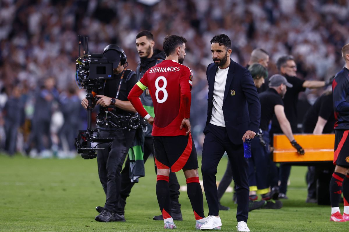 Bruno Fernandes na equipa da época da UEFA Europa League