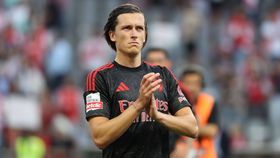 Mercado Benfica: Fabrizio Romano garante que Carreras já deu o «sim» ao Real