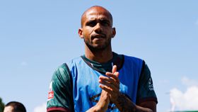 Estrela da Amadora anuncia saída de Léo Cordeiro