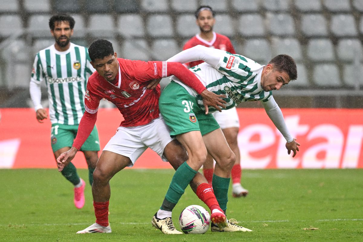 Mercado: despontou no Rio Ave e é seguido por Benfica, Sporting e FC Porto