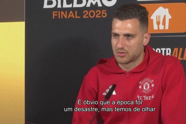 Dalot sobre o futuro de Amorim: «É um trabalho enorme»