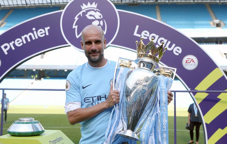 Primeira Premier League. Na segunda época, chegaram os títulos. 2018 será recordado pela conquista da primeira Premier League de Guardiola no Manchester City (100 pontos). Após ganhar em Espanha e Alemanha, o técnico também conseguia vencer em Inglaterra
