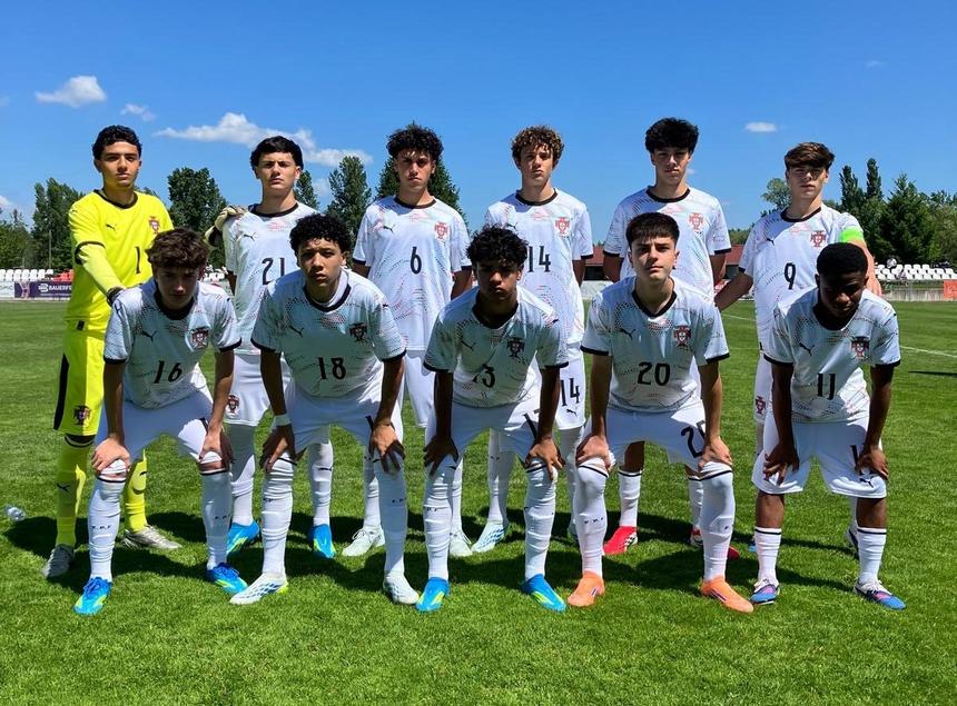 Seleção De Portugal de sub-15 (Foto: FPF)