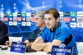 Mourinho e Casillas durante primeira passagem do treinador pelo Real Madrid