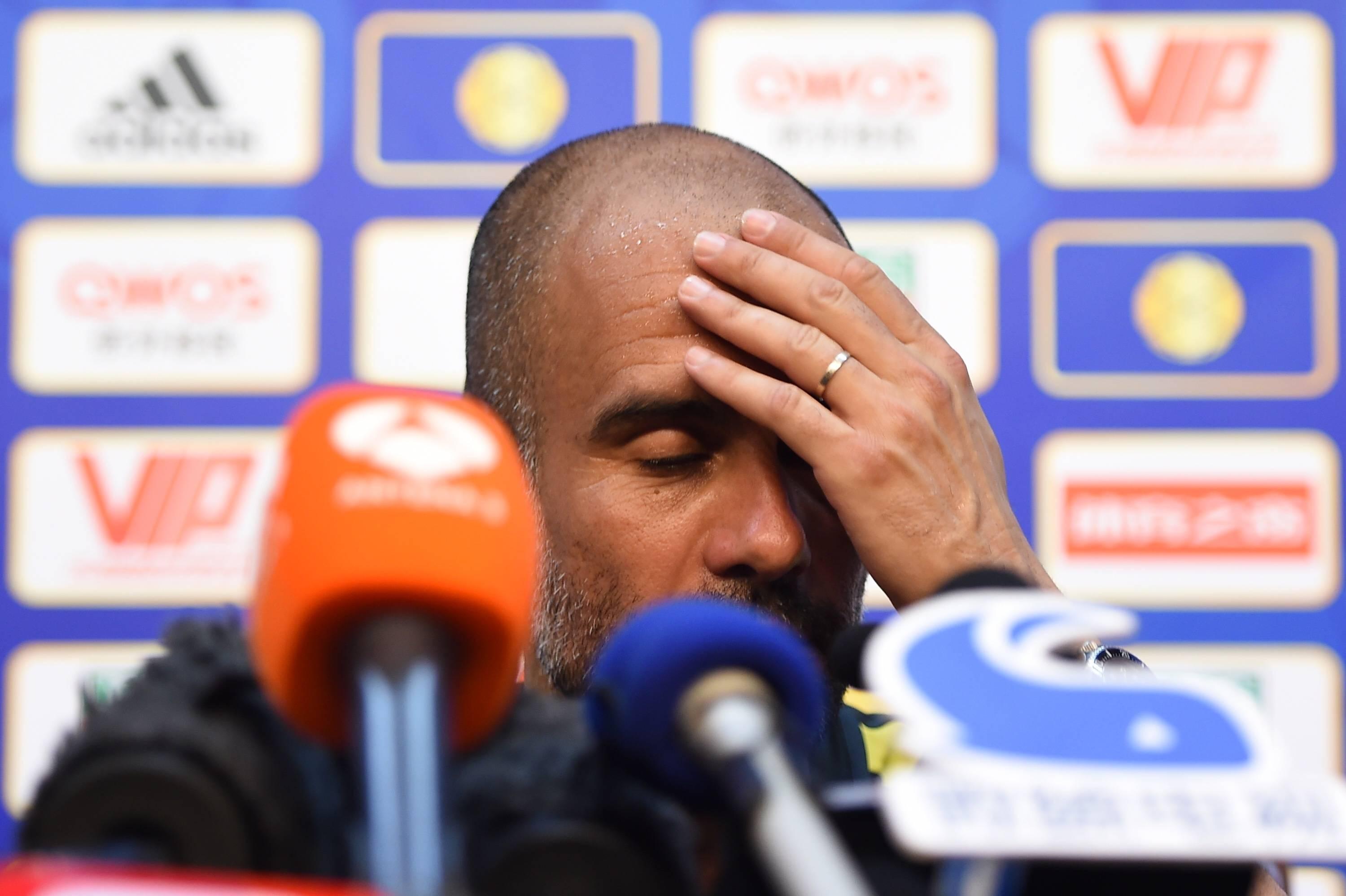 Primeiro ano em branco. Guardiola não conquistou qualquer troféu na sua primeira temporada no Manchester City. Pela primeira vez na carreira, o treinador ficava em branco numa época