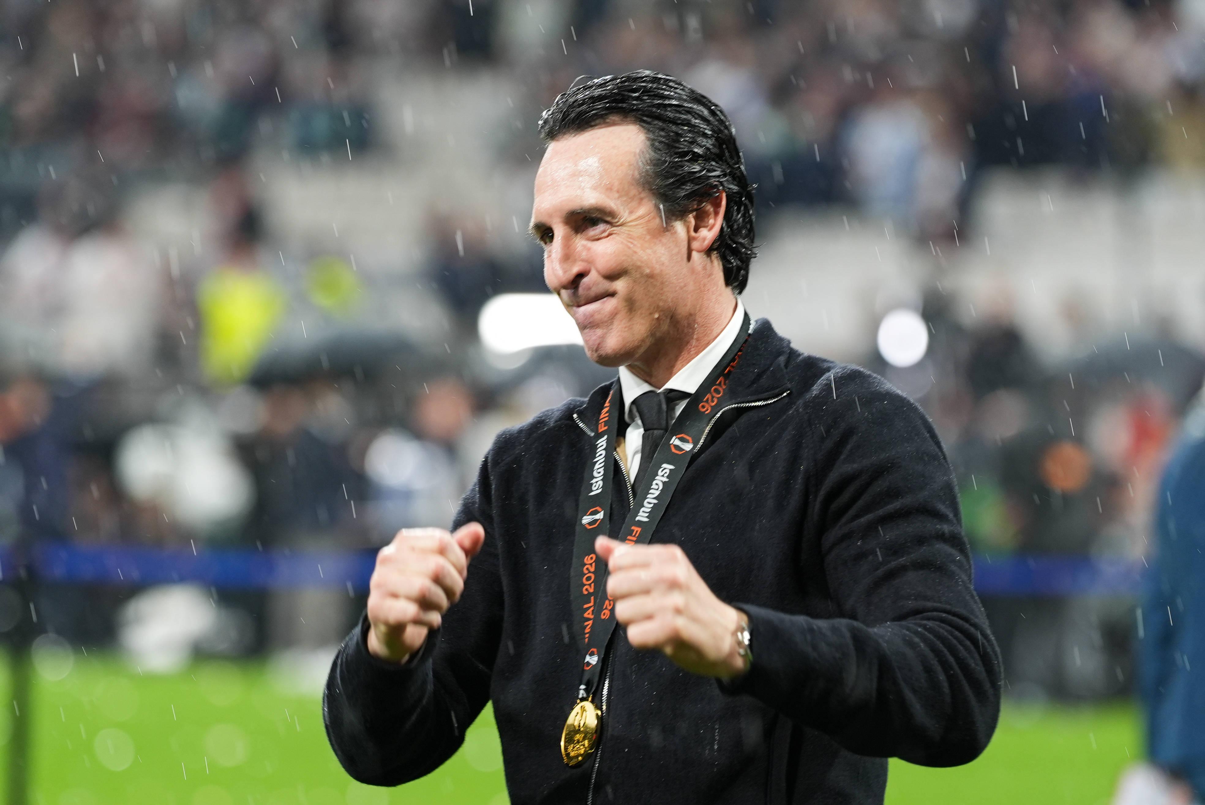 Unai Emery vem de uma conquista da UEFA Europa League no comando do Aston Villa