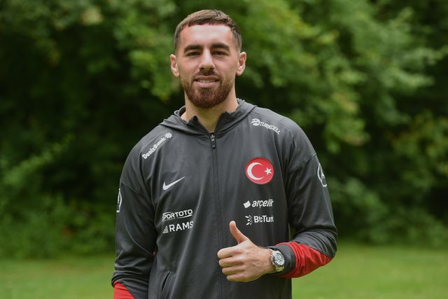 Kokçu: «Sei que podia ter dado mais ao Benfica»