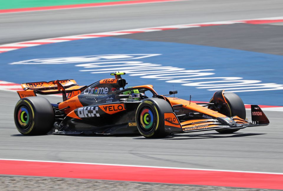 GP de Espanha: Lando Norris 'voa' para 'pole' em Barcelona