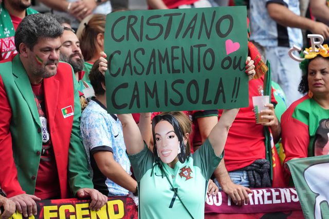 Fotogaleria: A loucura com Cristiano Ronaldo em Dortmund