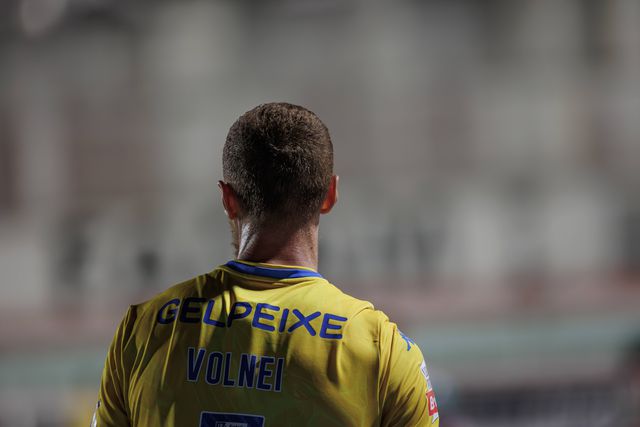 Estoril: Volnei deve rescindir e deixar percentagem