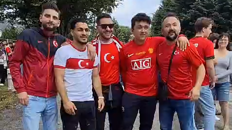 Cinco turcos foram ao hotel da Seleção Nacional e a reação foi esta