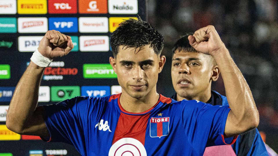 Presidente do Tigre revela a A BOLA negociações com o Benfica por Scipioni