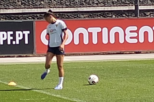 Surpresa! Kika de regresso e já trabalhou condicionada