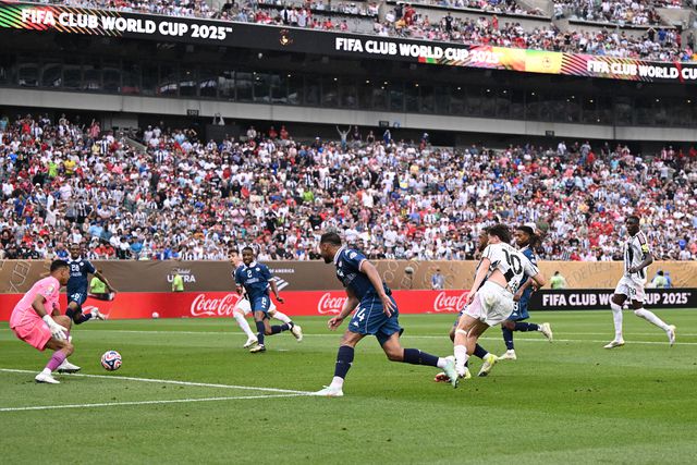 Yildiz de outra galáxia dá nova vitória à Juventus no Mundial de Clubes