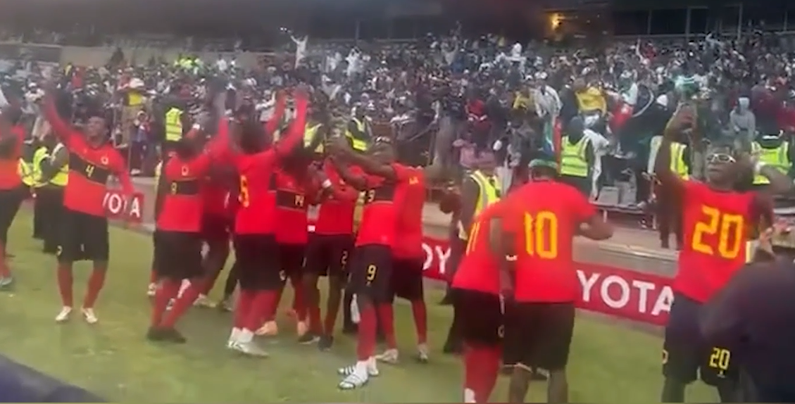 Seleção de Angola festeja conquista de Taça Cosafa. (Imagem FAF)