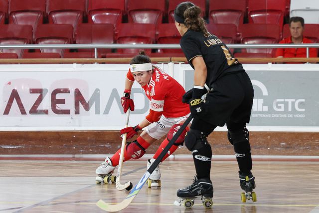 Benfica entra a vencer na corrida ao título