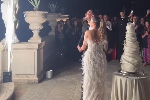 Fotos: Diogo Dalot deu o nó