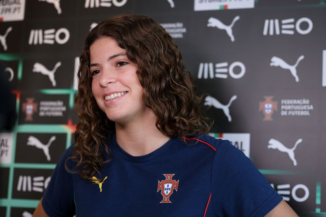 Carolina Tristão. Foto Papagaio loiro