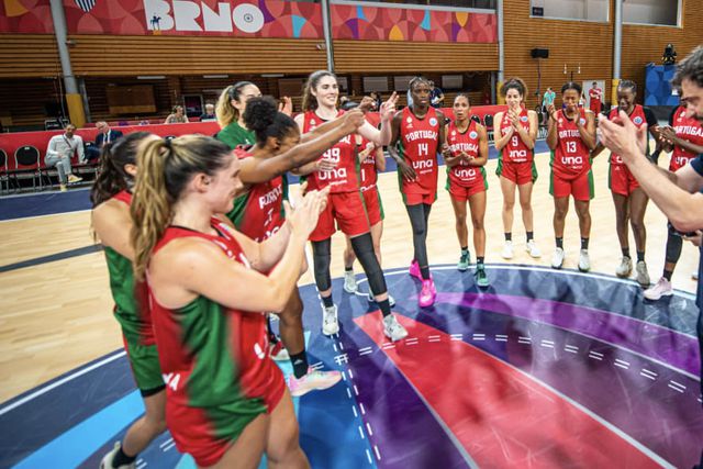 Histórico! Primeira vitória de sempre da Seleção feminina no Europeu