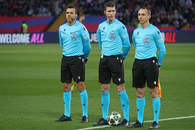 Árbitro de má memória para o FC Porto nomeado para o Benfica-Bayern