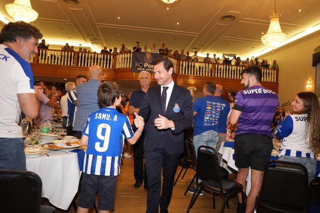 André Villas-Boas, presidente do FC Porto, esteve com a comunidade portista da região de Nova Jérsia (foto: FC PORTO)