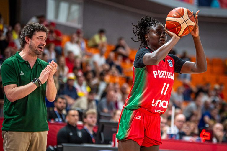 «Basquetebol feminino em Portugal tem potencial incrível»