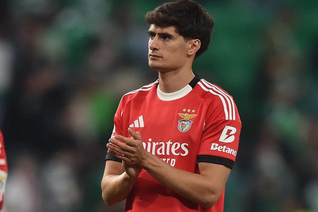António Silva, 22 anos, tem contrato com o Benfica até 2027 — Foto: Miguel Nunes