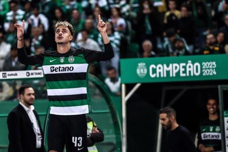 João Muniz é para ganhar ritmo num clube onde possa jogar com maior regularidade - Foto: SPORTING CP