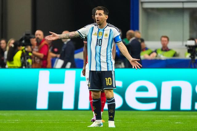 Superstições argentinas e dois cromos do Mundial