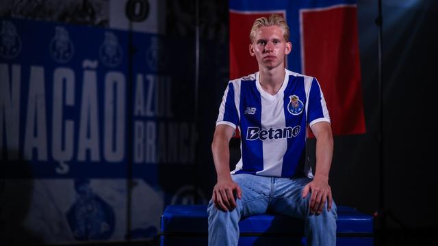 Eirik Granaas, médio que o FC Porto contratou ao Fredrikstad - Foto: FC PORTO
