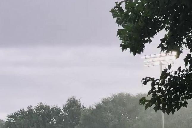 Tempestade no Tennessee obriga à interrupção do treino de Espanha