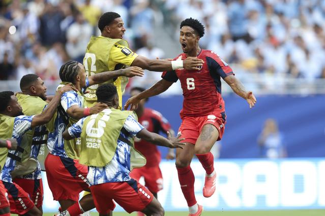 A felicidade contagiante de Kevin Pina ao marcar por Cabo Verde