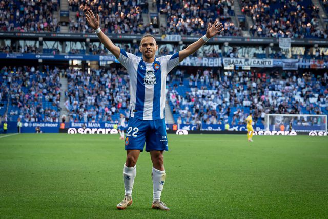 Grêmio anuncia acordo para a contratação de ex-Barcelona