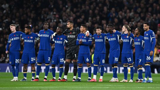 O tamanho surreal do plantel do Chelsea: 42 jogadores e... 1.156 milhões pagos!