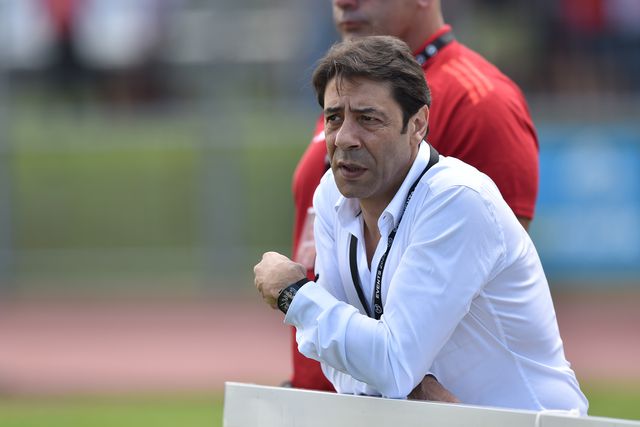 Benfica repudia 'timing' do castigo do Conselho de Disciplina a Rui Costa