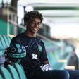 Mercado Sporting: William Lodmell assina contrato profissional