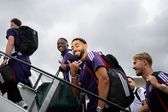 Matheus Cunha com os seus novos colegas de equipa