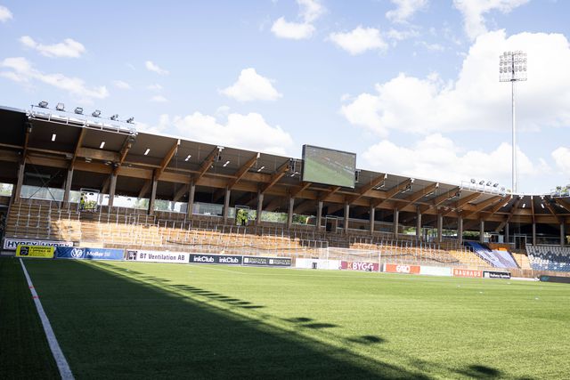 A inclusão da sanção de interdição temporária de um setor do recinto desportivo nos regulamentos disciplinares das federações desportivas é importante por várias razões