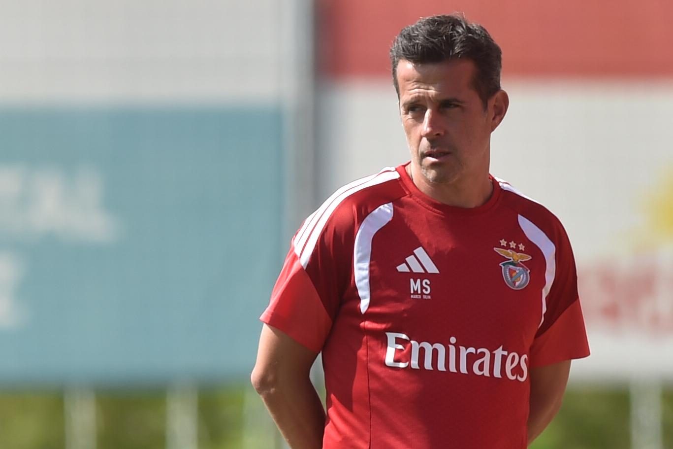 Marco Silva no último treino antes do jogo com o St. Gallen — Foto: Miguel Nunes
