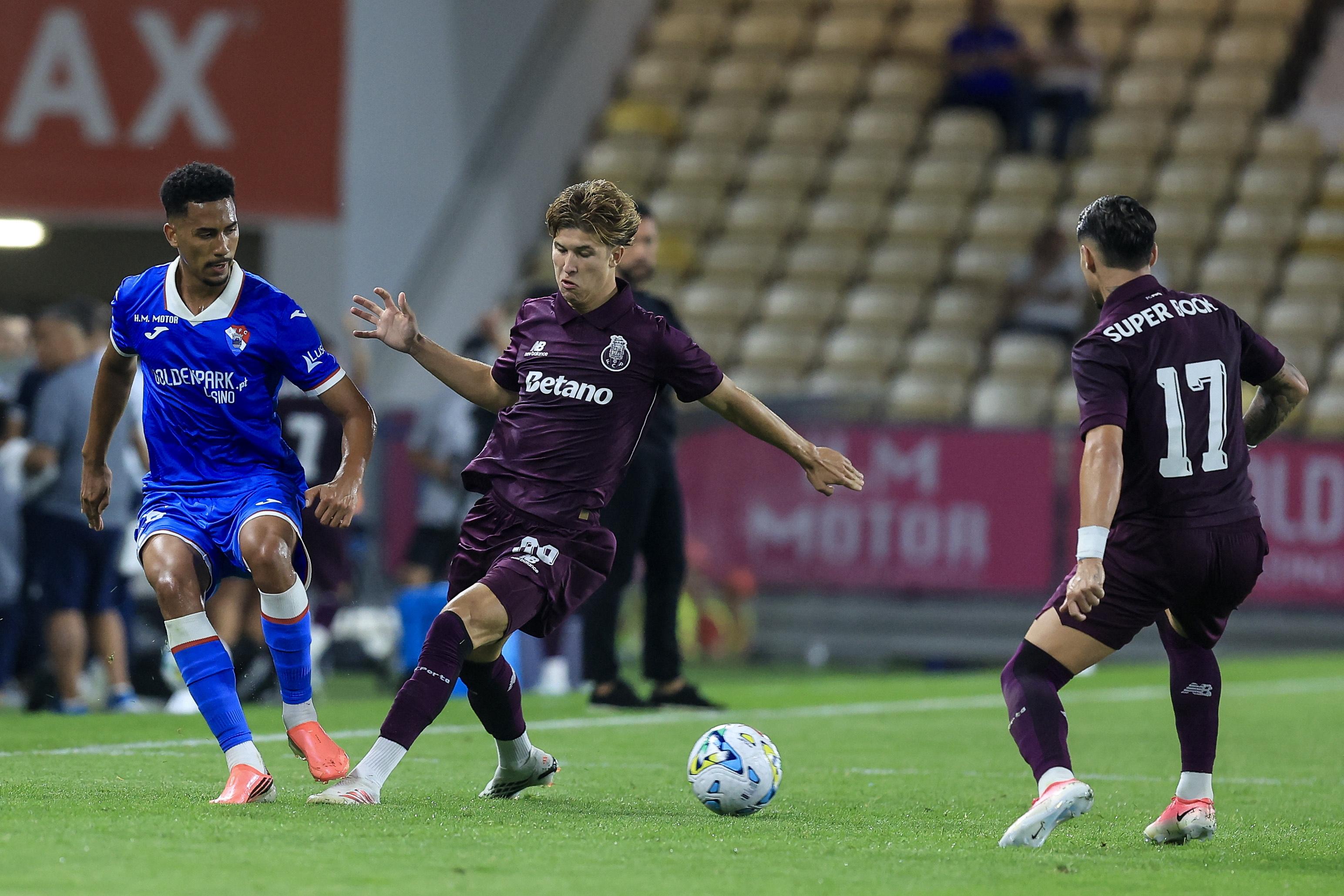 Gil Vicente venceu o FC Porto em jogo particular (Foto: Lusa/José Coelho)